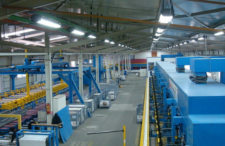 Continuous PU / PIR sandwich panel production line