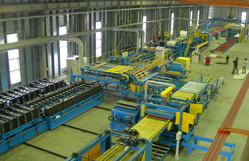 Mineral wool sandwich panel line